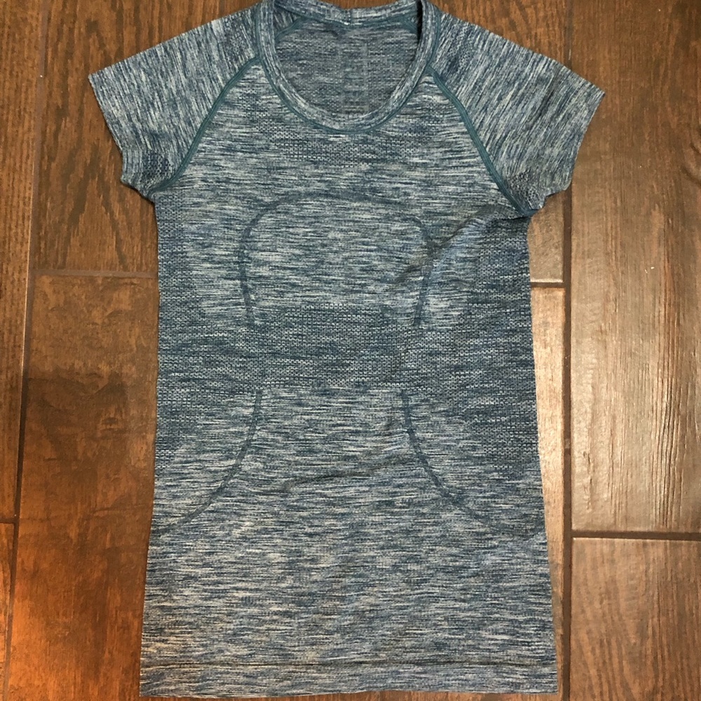 LULULEMON SWIFTLY SHORT SLEEVE SLIM SHIRT